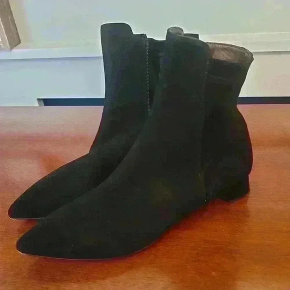 AGL Suede Booties - Picture 4 of 10